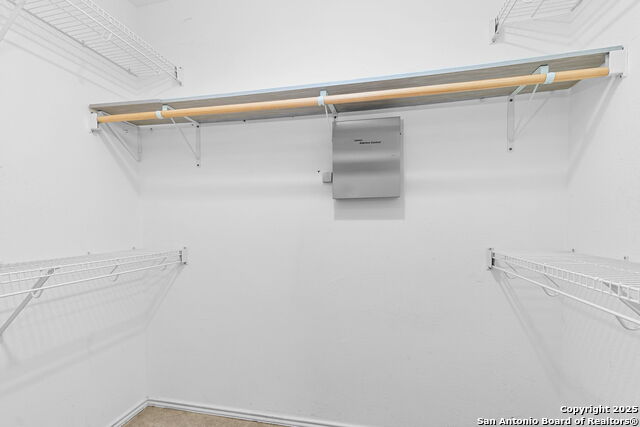 Image 19 of 30 For 9406 Gillcross Way