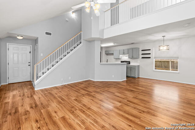 Image 3 of 30 For 9406 Gillcross Way