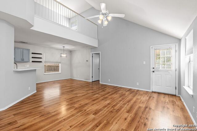 Image 4 of 30 For 9406 Gillcross Way