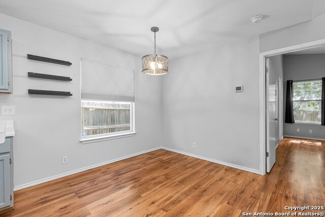 Image 7 of 30 For 9406 Gillcross Way