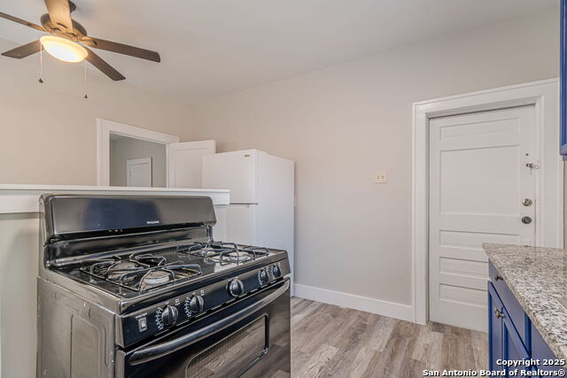 Image 22 of 27 For 1805 Flores N 2