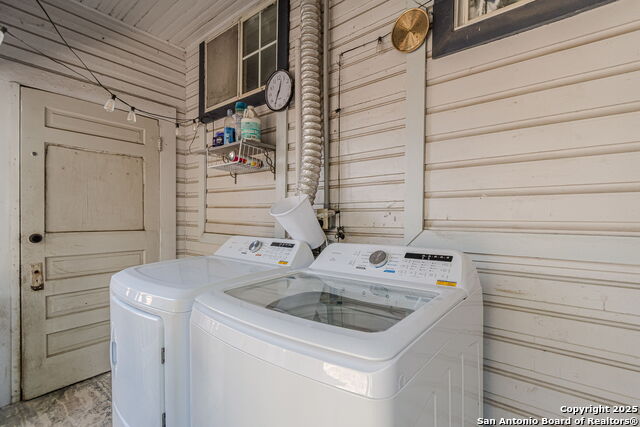 Image 24 of 27 For 1805 Flores N 2