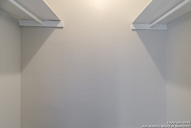 Image 27 of 27 For 1805 Flores N 2