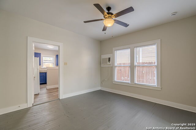 Image 9 of 27 For 1805 Flores N 2