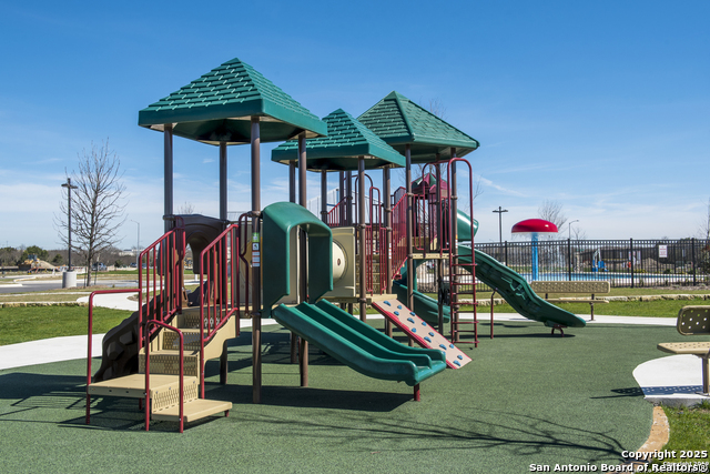 Listing photo id 23 for 145 Rustic