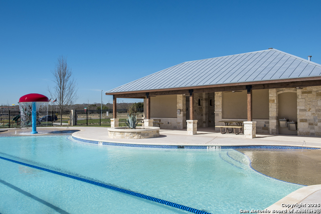 Listing photo id 24 for 145 Rustic