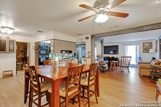 Image 7 of 24 For 5558 Beech Valley