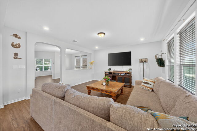 Image 11 of 48 For 11526 Turmoil Curv