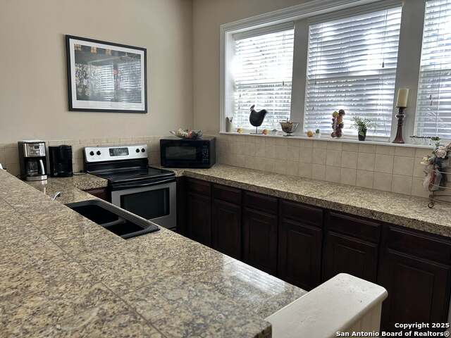 Image 14 of 23 For 13130 Blanco  904