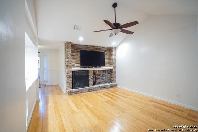 Image 2 of 23 For 13130 Blanco  904