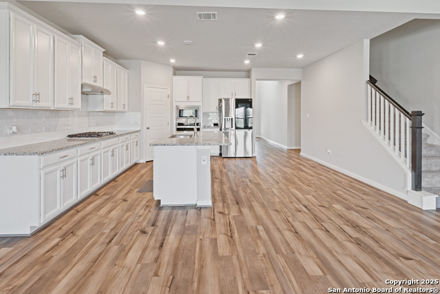 Image 15 of 35 For 1543 Argon