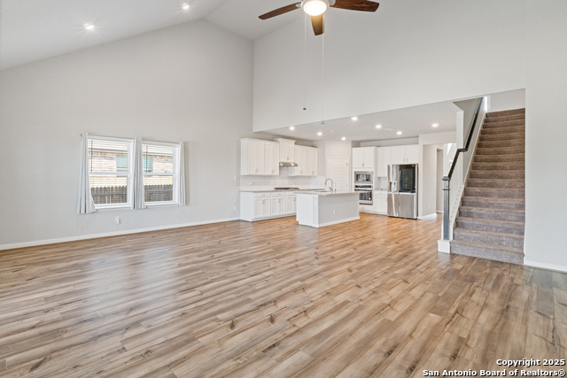 Image 17 of 35 For 1543 Argon