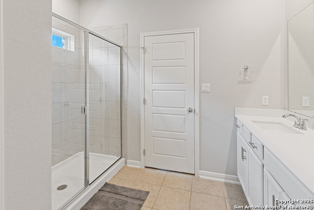 Image 21 of 35 For 1543 Argon