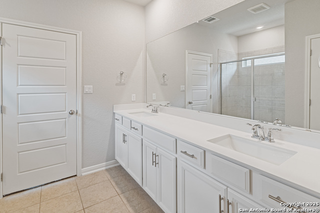 Image 22 of 35 For 1543 Argon