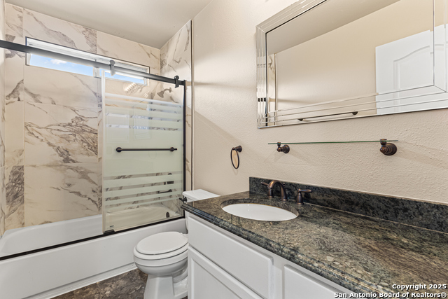 Image 18 of 24 For 116 Cirrus Cv