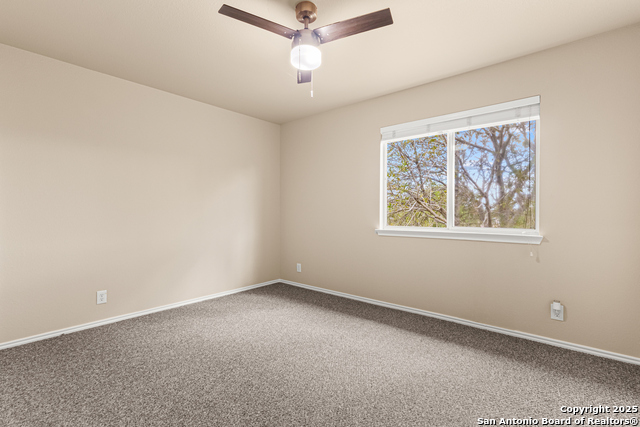 Image 19 of 24 For 116 Cirrus Cv