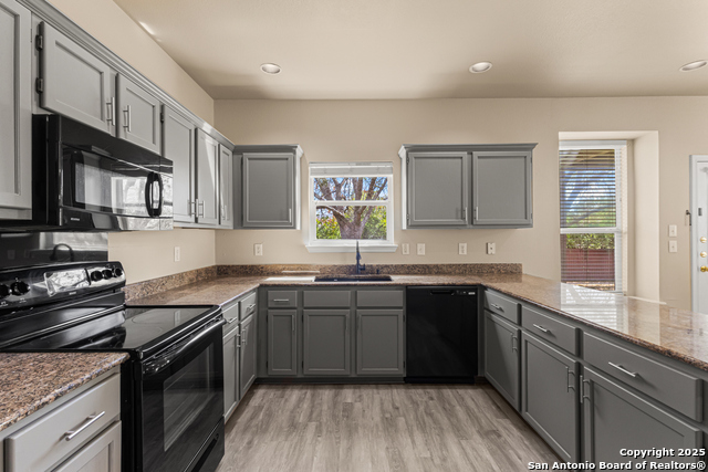 Image 7 of 24 For 116 Cirrus Cv