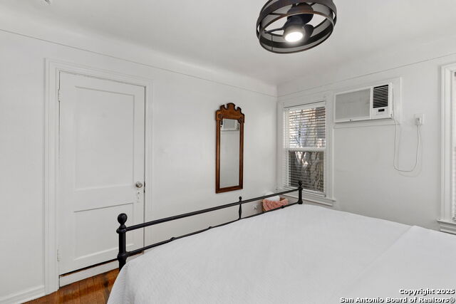 Image 16 of 34 For 118 Callaghan