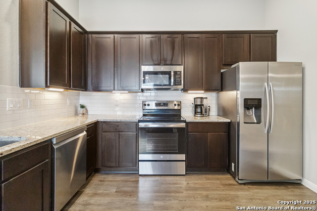 Image 15 of 36 For 3417-3419 Lindsay Lane