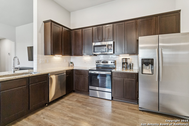 Image 16 of 36 For 3417-3419 Lindsay Lane