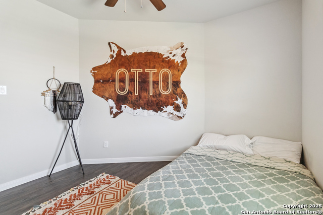 Image 23 of 36 For 3417-3419 Lindsay Lane