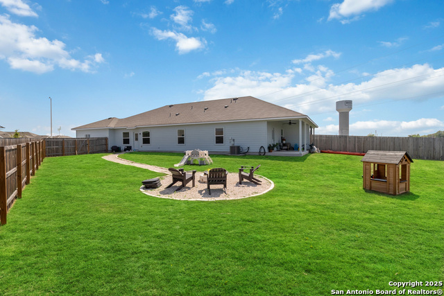 Image 28 of 36 For 3417-3419 Lindsay Lane