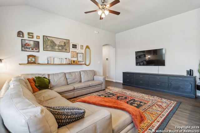 Image 9 of 36 For 3417-3419 Lindsay Lane