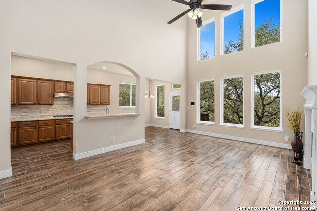 Image 14 of 39 For 159 Da Vinci