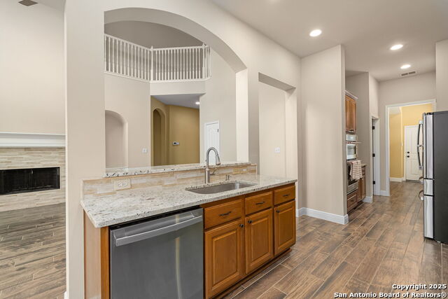 Image 19 of 39 For 159 Da Vinci