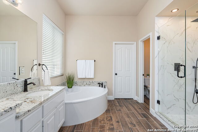 Image 23 of 39 For 159 Da Vinci