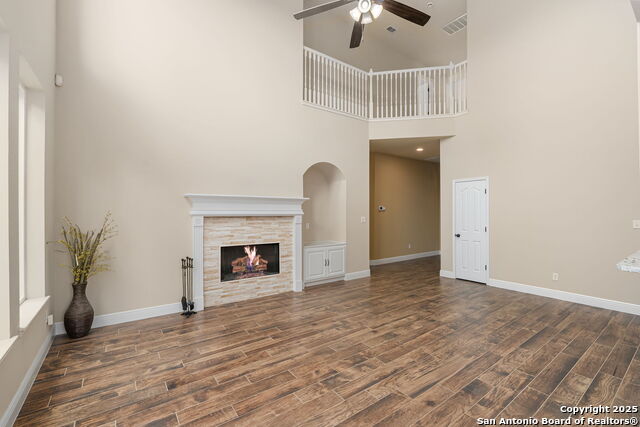 Image 9 of 39 For 159 Da Vinci