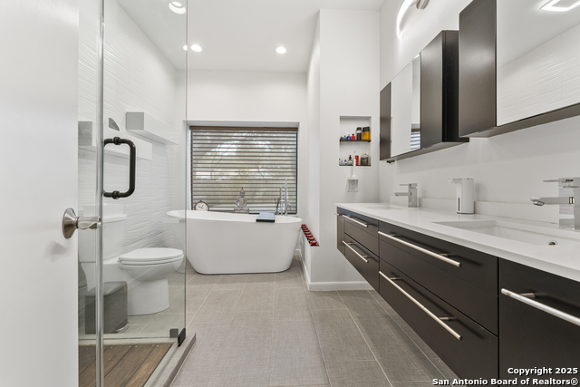 Image 30 of 60 For 3007 Orchard Hill
