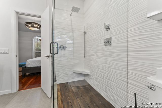 Image 32 of 60 For 3007 Orchard Hill