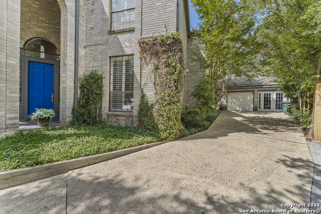 Image 4 of 60 For 3007 Orchard Hill