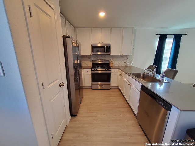 Listing photo id 6 for 6814 Willow Lnd