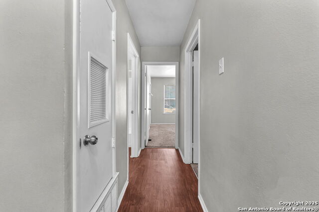 Image 11 of 38 For 5022 Village Path