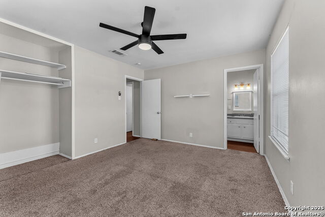 Image 14 of 38 For 5022 Village Path