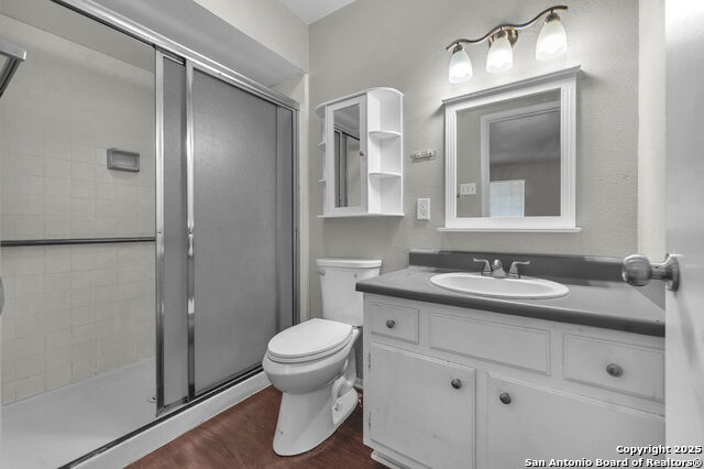 Image 15 of 38 For 5022 Village Path