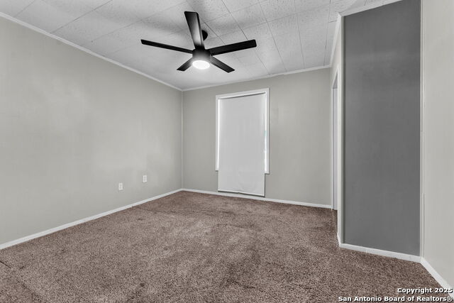 Image 25 of 38 For 5022 Village Path