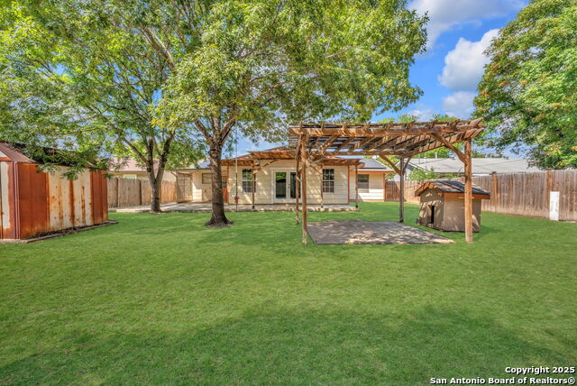 Image 37 of 38 For 5022 Village Path