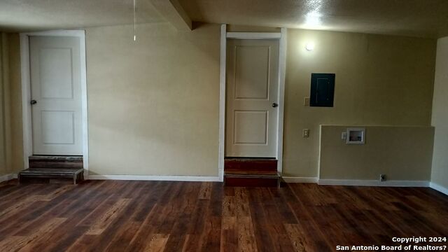 Image 10 of 10 For 100 Avenue H