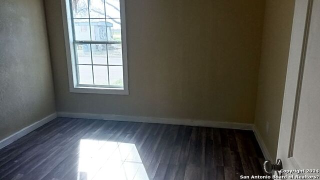 Image 4 of 10 For 100 Avenue H