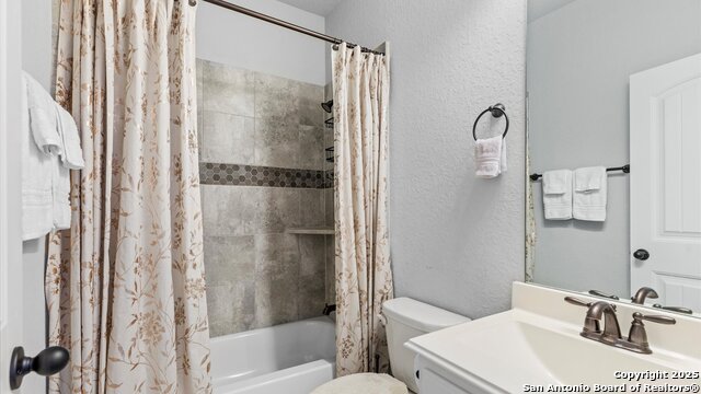 Listing photo id 4 for 28802 Front Gate