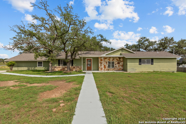 Details for 224 Lower Crabapple W, Fredericksburg, TX 78624