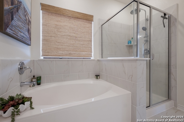 Image 14 of 23 For 215 Granite Shores W