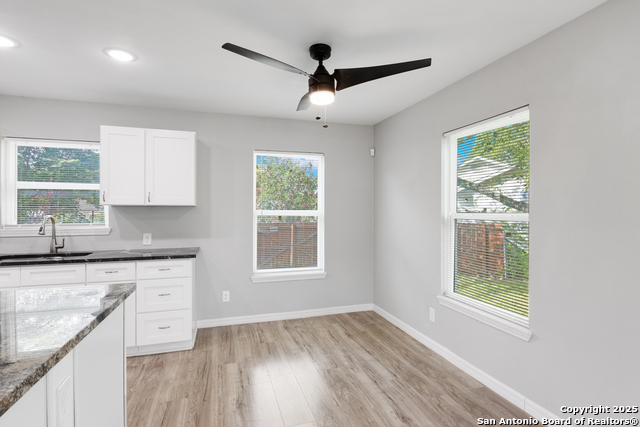 Image 14 of 35 For 322 Glamis  