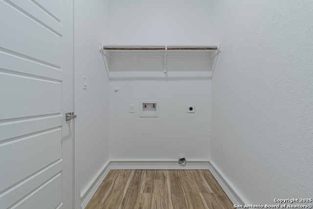 Image 31 of 37 For 16923 Rancho Escondido