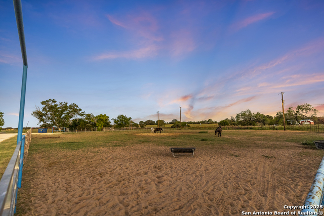 Image 7 of 21 For 14453 Fm 472