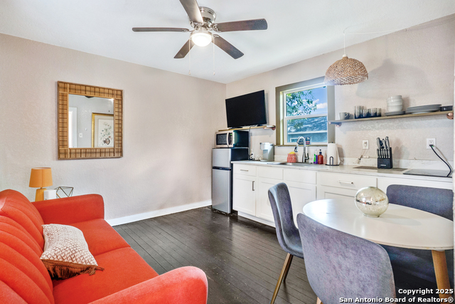 Image 24 of 26 For 1108 Center