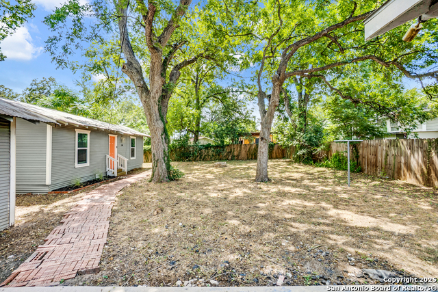 Image 5 of 26 For 1108 Center